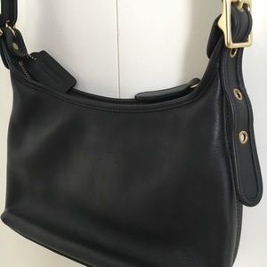 Vintage Navy Coach Crossbody Leather Shoulder Bag